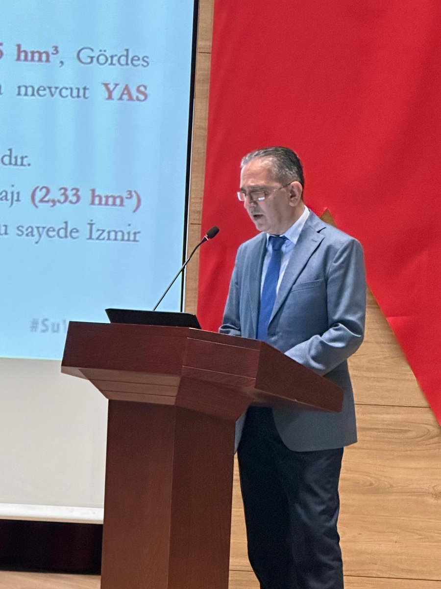 dsi_2_blgmd's tweet photo. İzmir'de kamu yatırımlarının değerlendirildiği 2026 Yılı 3. İzmir İl Koordinasyon Kurulu Toplantısı, İzmir Valimiz Sayın Dr. Süleyman Elban'ın başkanlığında gerçekleştirildi. https://t.co/bdVPcgFgZX