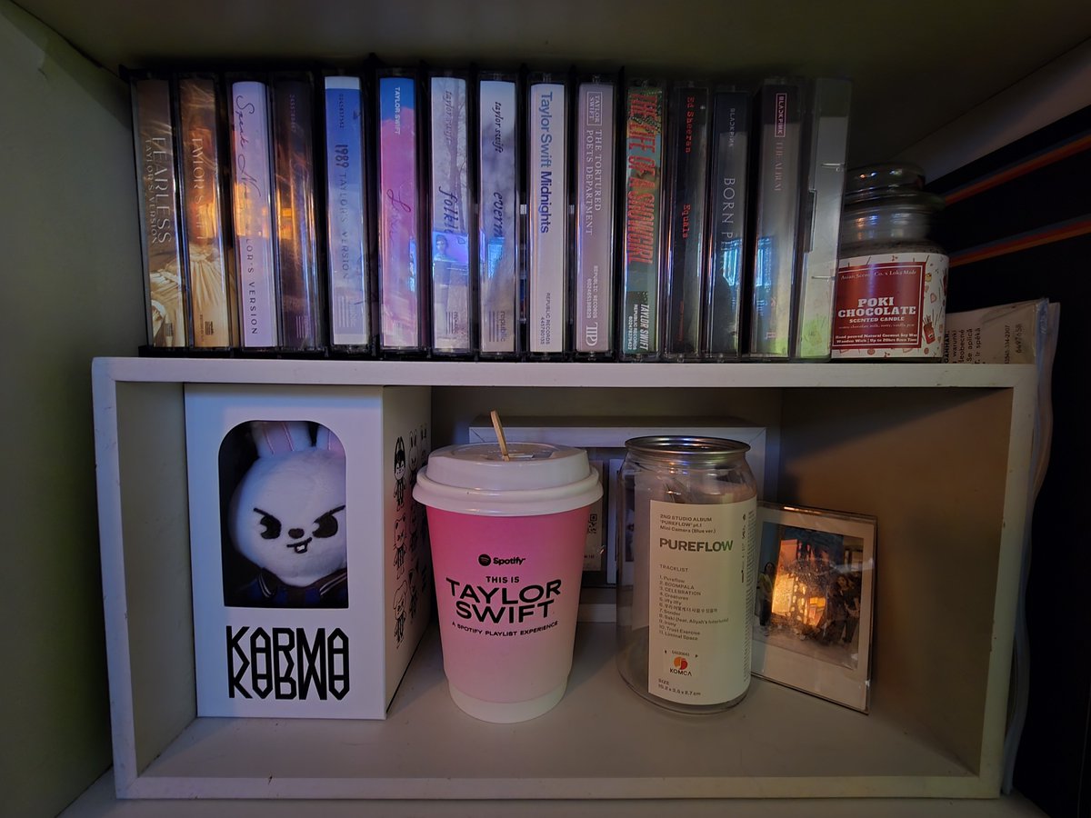radicalanon_'s tweet photo. stan altar. https://t.co/v4wi1fjEHU