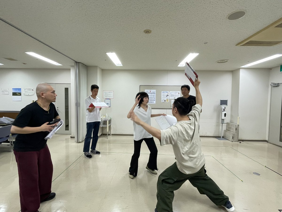 koko_machida's tweet photo. お疲れ様です。
公演まで残り1ヶ月を切りました！早い！現在必死に稽古中です🔥
悔いのないよう、最後まで力を合わせて作品を作り上げていきます💪 https://t.co/hliDabgO32