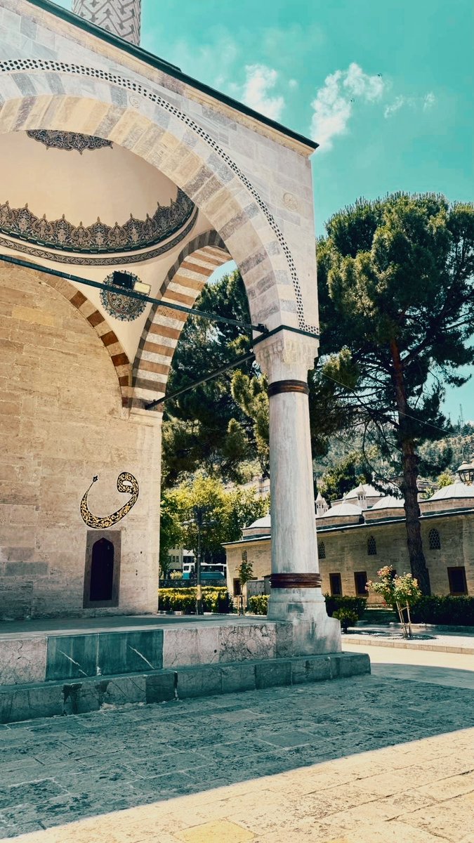 _mantikhatasi's tweet photo. ruhu olanların ruhla inşa ettikleri https://t.co/iIa305iAtL