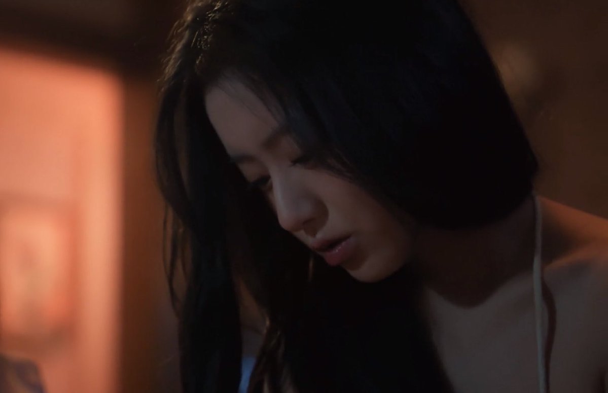 fatedlyx's tweet photo. this scene is like crack to me https://t.co/fi5ietrIkm