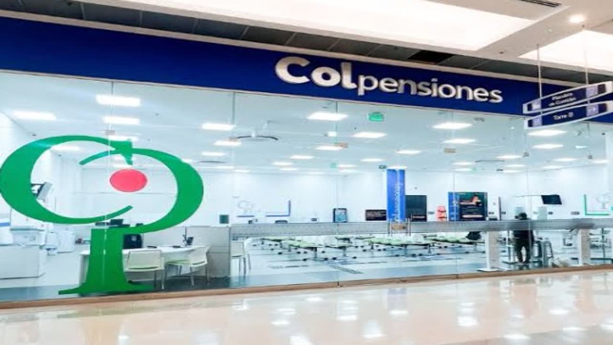 dataiFX's tweet photo. Colpensiones reporta normalidad en servicios digitales y anuncia jornadas extendidas https://t.co/kJz6EUoqhZ https://t.co/XUt9vWU2ug