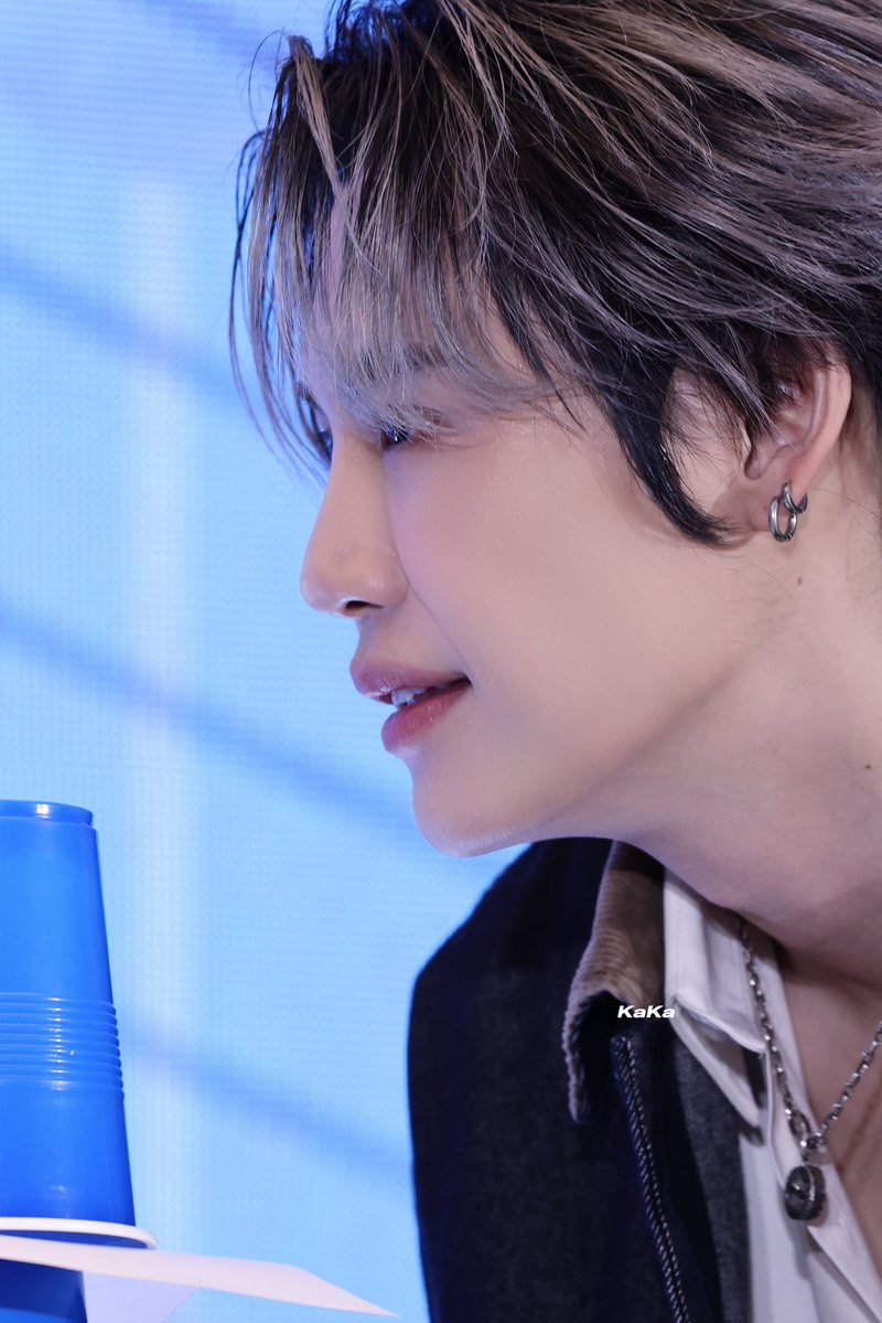 Princess0kaka's tweet photo. 🧏🏻🧏🏻🧏🏻
@bb0un

LETTER LOVE TO BOUN
#bb0un 
#BounPrem
#BBSamSibEtYoungJaew https://t.co/1fmnsBvV3d