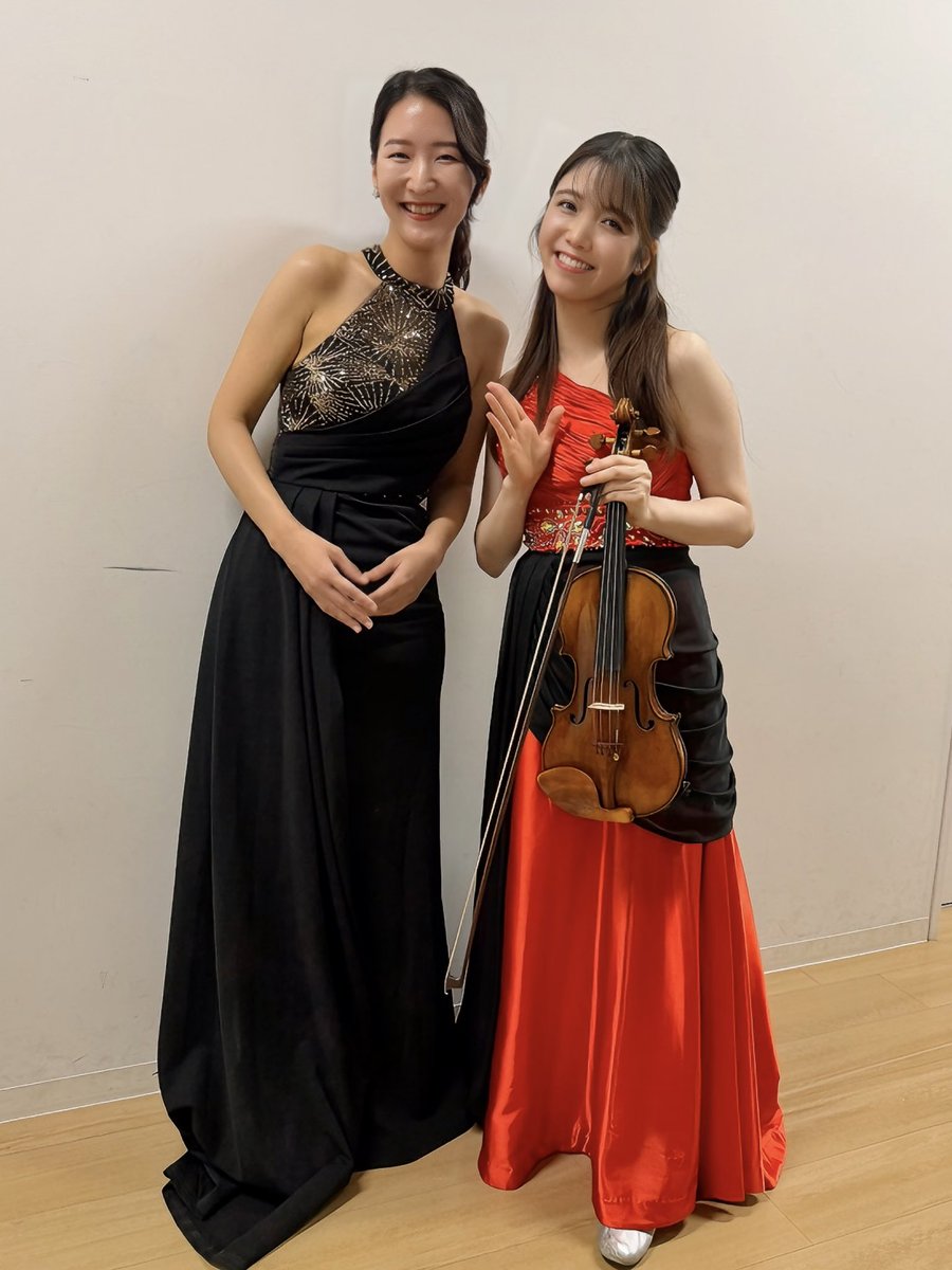 RirikoTakagi's tweet photo. 今日はスターツおおたかの森ホールにてリサイタルでした！
バラエティにとんだプログラムをお聴きいただきました。今日はいつも以上にお客様と一緒に音楽を楽しめた気がする…！☺
️お聴きくださいました皆さま、ありがとうございました🌸

唯ちゃんとは8月にも共演予定✨楽しみです🙌♪ https://t.co/30B4T4MhuN