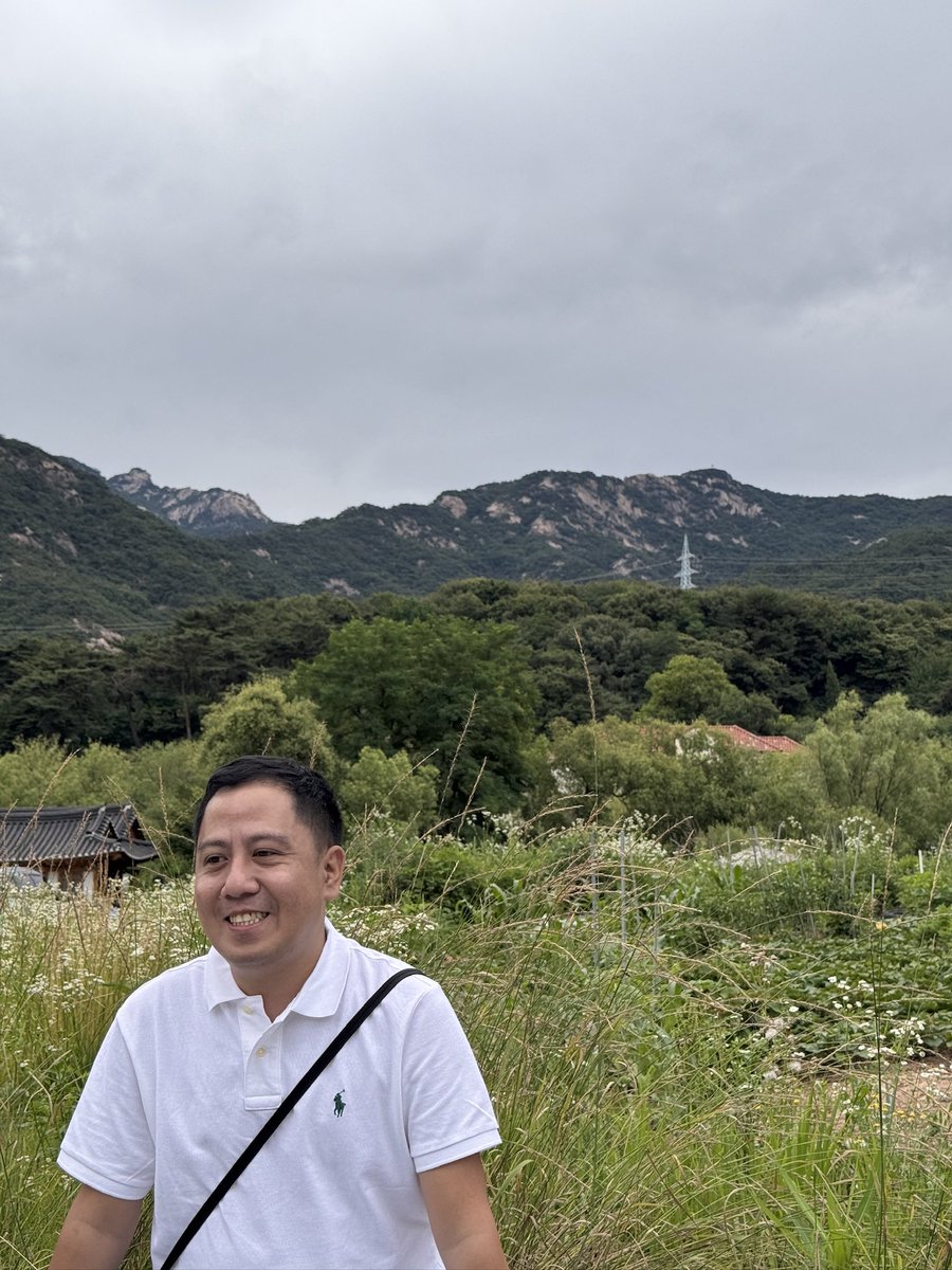 WilbyCast's tweet photo. Korea snaps🇰🇷 https://t.co/WMZ1aQ8iHc