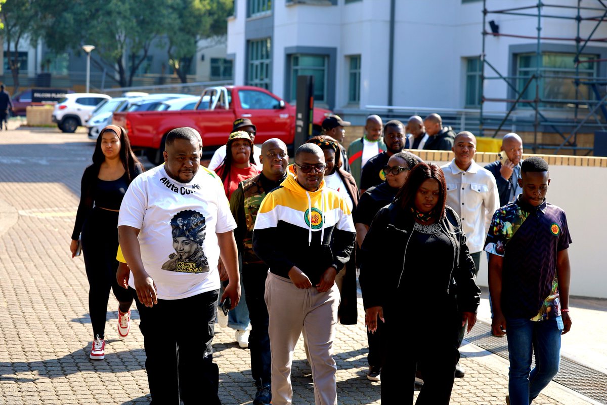 ANCYLhq's tweet photo. 𝗔𝗡𝗖𝗬𝗟 𝗣𝗥𝗘𝗦𝗜𝗗𝗘𝗡𝗧 𝗢𝗙𝗙𝗜𝗖𝗜𝗔𝗟𝗟𝗬 𝗟𝗢𝗗𝗚𝗘𝗦 𝗖𝗢𝗠𝗣𝗟𝗔𝗜𝗡𝗧 𝗪𝗜𝗧𝗛 𝗧𝗛𝗘 𝗣𝗨𝗕𝗟𝗜𝗖 𝗣𝗥𝗢𝗧𝗘𝗖𝗧𝗢𝗥

Today, ANCYL President Cde Collen Malatji officially lodged a complaint with the Public Protector regarding the Resolve Communications matter, requesting an investigation into the allegations and any action deemed appropriate in line with the Public Protector's constitutional mandate.

The complaint has been formally received and acknowledged by the Office of the Public Protector.

#ANCYLatWork
#RoarYoungLions