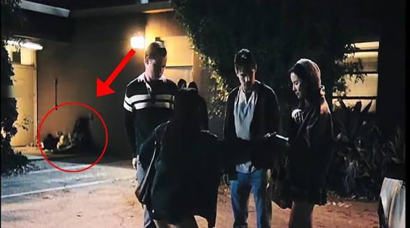 Greg3f's tweet photo. We only knew Nikki for like 15 mins of the entire movie, and her last act of freewill was to help the homeless. I'm so heartbroken for Nikki 😭. #obsession https://t.co/mm5BgJE2Zb