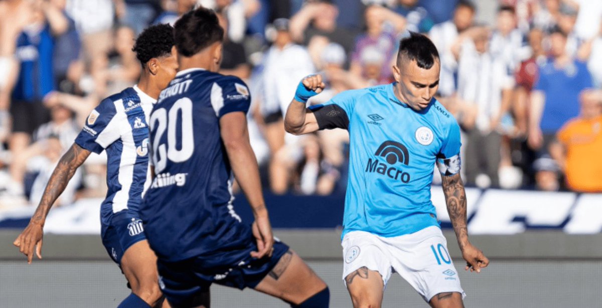 HGarcia_MundoD's tweet photo. #Talleres, sancionado por el clásico. COSEDEPROinformó que se
determinaron penas, por
el daño en el alambrado norte, incidentes en el
ingreso de la delegación de #Belgrano, el arrojo de objetos
al campo. Son 40 millones de pesos y aplicación de  Tribuna Segura a 8 personas. https://t.co/EfJYADntQx