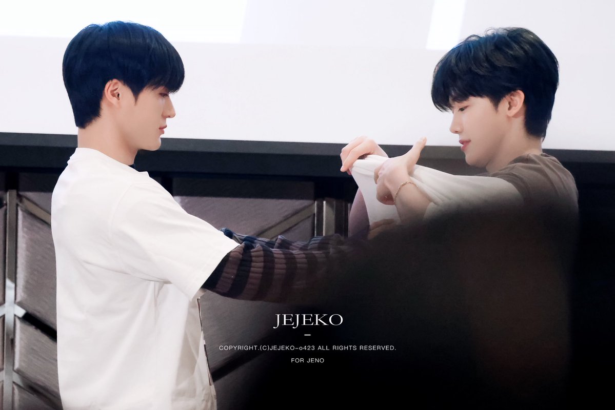 JEJEKO_o423's tweet photo. 260710 YETI

#제노 #JENO 
#재민 #JAEMIN
#NCTDREAM #NCT https://t.co/XSS69h0P95