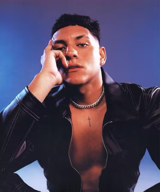trackchartt's tweet photo. 🚨 La Cruz revelou à POPline que quer Luísa Sonza em seu próximo álbum, previsto para 2027. https://t.co/0Cbg7f41ey