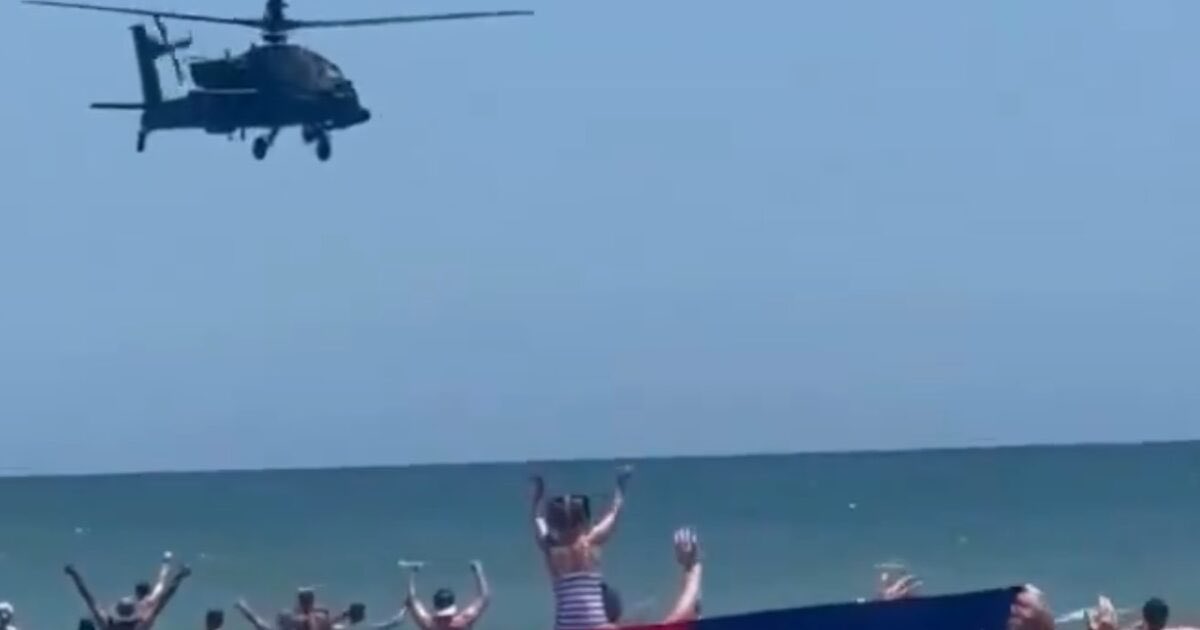 gatewaypundit's tweet photo. JUST IN: Pentagon Reinstates Apache Helicopter Pilots Involved in July 4 “Salute From the Shore” Flyover

Link in the comment section. https://t.co/PvRkD0O3lM