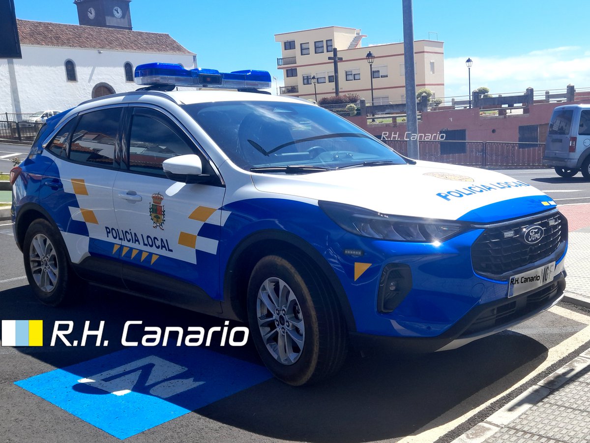 modcanario's tweet photo. 🇩🇪🚓 2024 Ford Kuga Titanium 2.5 FHEV AWD [CX482] facelift
🇮🇨🏛️ Policia Local Canaria Breña Alta
🚨 Federal Signal Vama Bifrost 2 levels

#Ford #FordKuga #FordCX482 #PoliciaLocalCanaria #BreñaAlta #LaPalma #LocalPolice #StadtPolizei #FuStW #MěstskáPolicie #Поліція #PoliciaLocal https://t.co/geEFuxyo0e