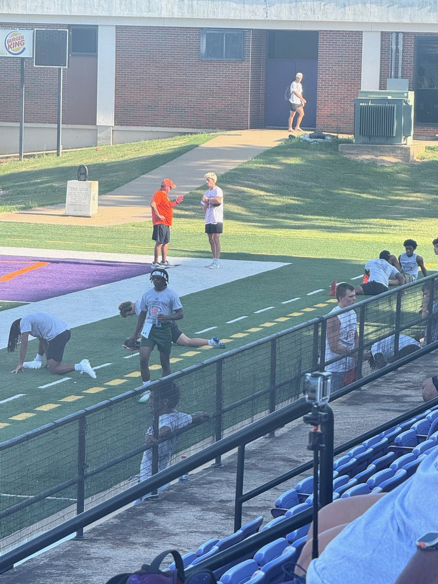 BrooksDavis09's tweet photo. I had a great time today at the Northwestern State Camp! Huge thanks to @CoachNBJoseph for the amazing coaching and conversation. #ETO #Allin
@BlaineMcCorkle
@CoachLaymance @ThatsGrimm @ChrisLangfordTX @FurlowJackson10 https://t.co/ZvaQM1hnJe