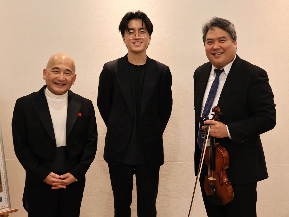 NHKSO_Tokyo's tweet photo. NHK交響楽団 創立100年記念コンサート
2026年7月10日(金) 山形テルサ

#N響 #nhkso

指揮：広上淳一
ピアノ：牛田智大

ショパン／ピアノ協奏曲 第1番 ホ短調 作品11
(ソリストアンコール)シューマン／こどもの情景 作品15から 第7曲「トロイメライ」
ーーーーーー
ドヴォルザーク／スラヴ舞曲 第1集 作品46
(オーケストラアンコール)ドヴォルザーク／スラヴ舞曲 第2集から 作品72-2

N響山形公演が終演しました🎶
牛田智大の独奏によるショパンの名作《ピアノ協奏曲 第1番》。繊細さと力強さを兼ね備えた美しい音色で会場を魅了しました🎹

後半のドヴォルザーク《スラヴ舞曲 第1集》では、広上淳一の躍動感あふれるタクトとともに、さまざまな民族舞曲が生き生きと描かれました🎶

多くのお客様にご来場いただき、ありがとうございました。明日7/11(土)はリンクステーションホール青森にて同プログラムをお届けします(当日券販売あり🎫)。ご来場をお待ちしております✨

[青森公演詳細]
https://t.co/5jNa4Akbrh