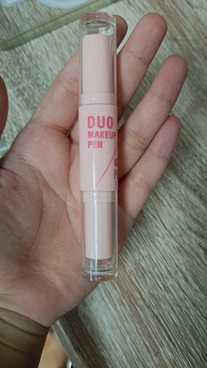 Lawender_morri's tweet photo. Pinkflash Doubleshaping ไฮไลท์ชิมเมอร์ 3D Duo
ราคา 50-.
รวมส่ง ✅📮
เป็นเหมือนไฮไลท์แล้วก็คอนทัวร์ ซื้อมานานแล้วแทบไม่ได้ใช้เลยใช้ประมาณ 6-8 ครั้งได้
ทักมาขอดู พต. ได้นะคะ🙇♀️🥹
#ส่งต่อคสอ #ส่งต่อคสอมือ2 #คสอมือสอง #ส่งต่อเครื่องสำอาง #pinkflash #เครื่องสำอางมือสอง https://t.co/yWiAU6ehn3