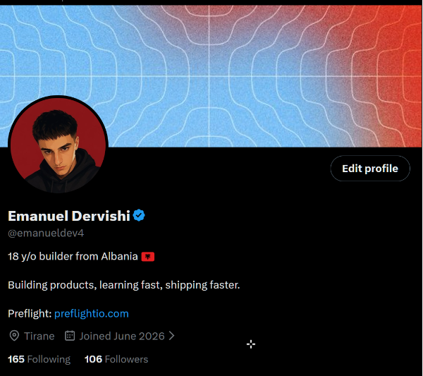 emanueldev4's tweet photo. Thanks everyone for 100 followers in just 5 days next goal is 200 can we do it https://t.co/7PI9Tc8Rig