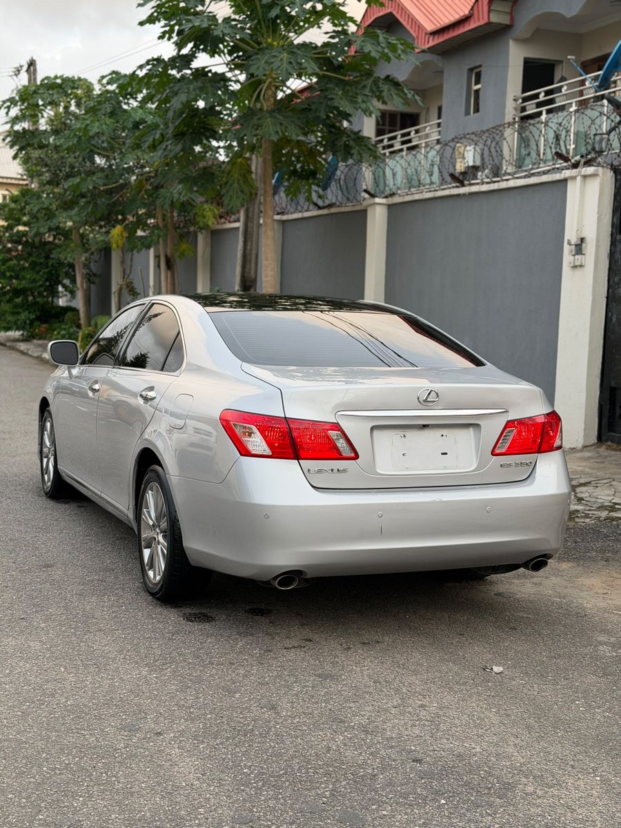 RoyalBilmag's tweet photo. Available!!!

2007 Lexus ES350 Fullest Option, Panoramic Roof, Low mileage, Voice control, Thumb Start and many more

DM/Contact 07013499321 for inspection https://t.co/MQ9JqZthPW