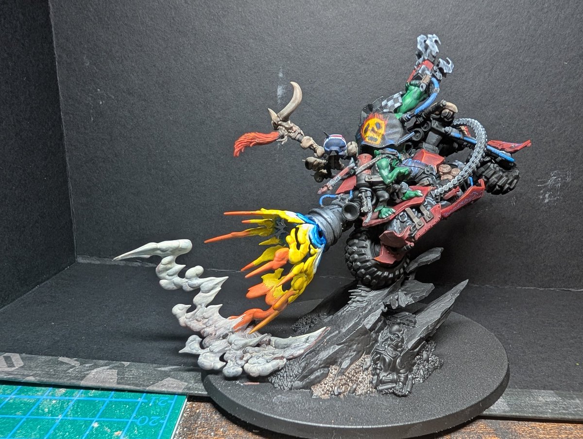am44851674's tweet photo. #40kアカデミー

本体のペイントは一段落。アカデミーのゲームに向けてべデコ等などをしていきましょう。 https://t.co/XUgAR6O4Aj