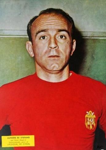 EnElAverno4's tweet photo. Dejo por aquí la foto de uno de los mejores jugadores argentinos de todos los tiempos. https://t.co/LvlnMpVICe