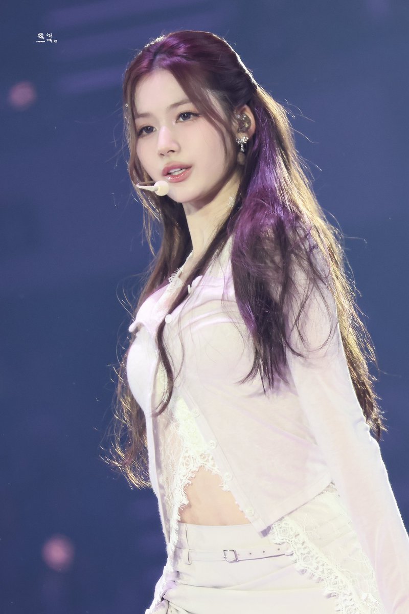 yzywgd_'s tweet photo. 260710

#사나 #SANA #サナ
#트와이스 #TWICE https://t.co/QPcRAfqUpl