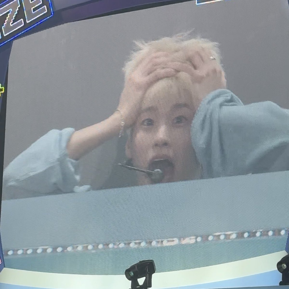 mylittlekkikki's tweet photo. 마지막에 이러고 잇던거 너무졸귀 ㅠㅠㅠㅠㅠㅠㅠㅠㅠㅠㅠㅠㅠㅠㅠㅠㅠㅠㅠㅠㅠㅠㅠ https://t.co/wdftzOcdRZ