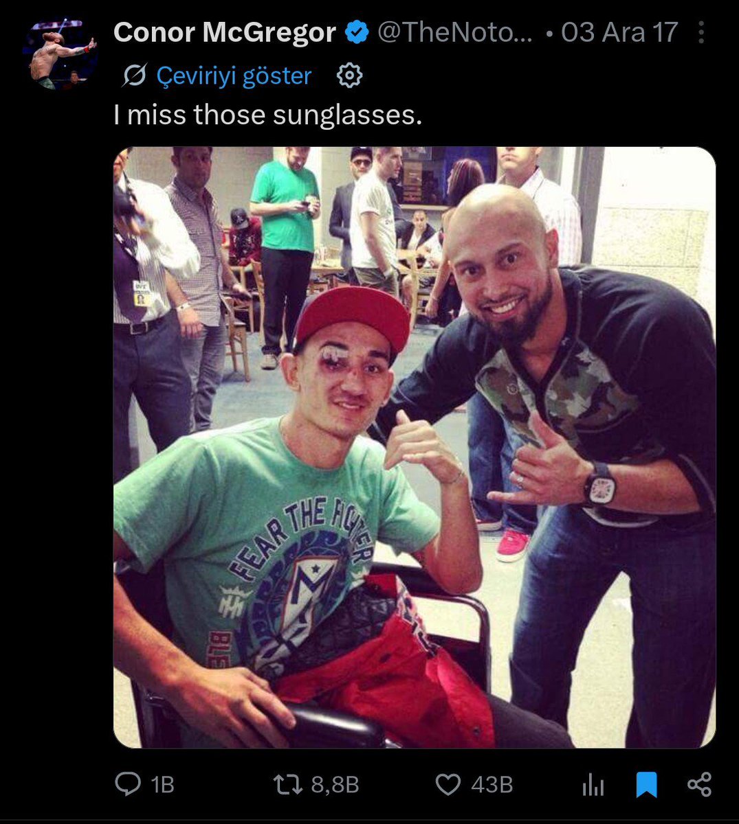 johnnywalkerufc's tweet photo. @BlessedMMA @OakleyMeta https://t.co/FiNLCUMpiY
