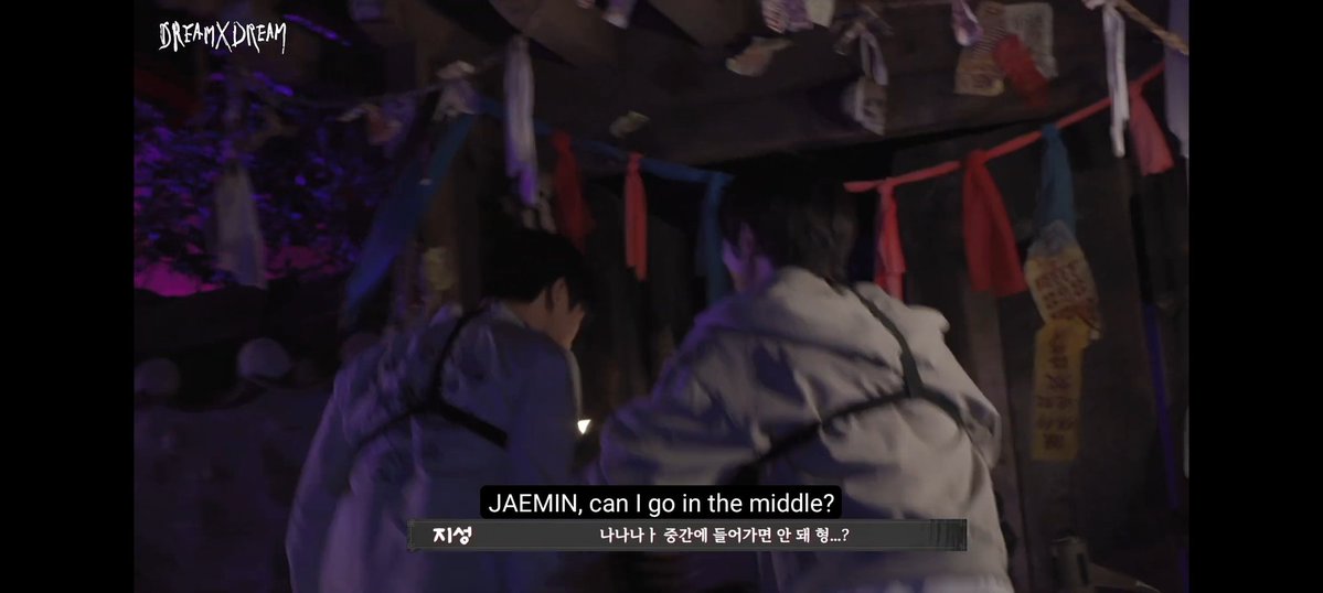 kukuruyuksk's tweet photo. INI MAKSUDNYA APAAA??????
kok jisung panggil jeno jd jaemin #curious #nomin #kapal #beel #biefef https://t.co/6EkhBXRL1D