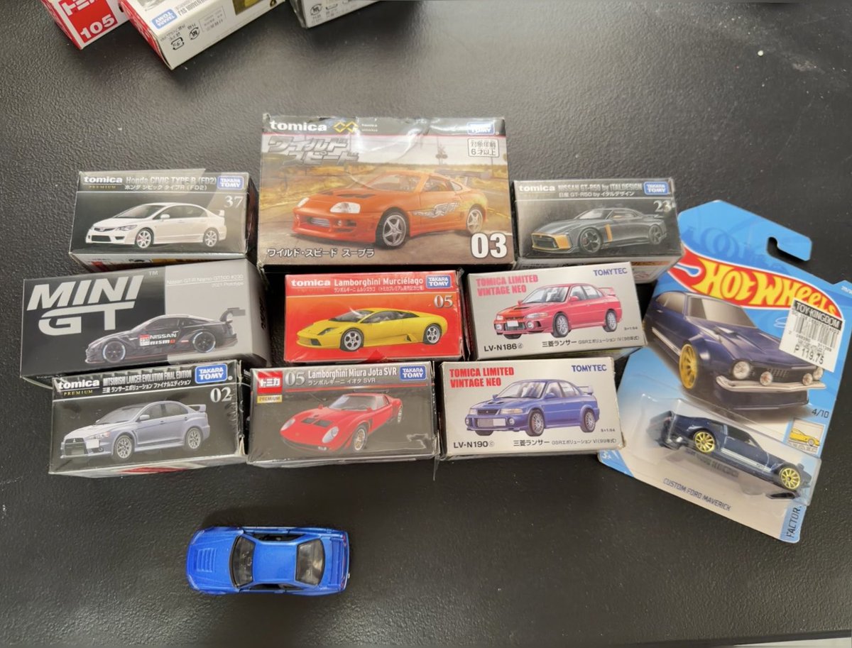 0807scart's tweet photo. wts lfb diecast tomica

- 1st &amp; 2nd pic: no issues &amp; no paint chips
- 3rd pic: with paint chips (dm for more pics/closeups)
- 4th pic: wheelswap but rolling

- tingi nego via dm
- asking price: php 5500 https://t.co/4NA7vPFWSx