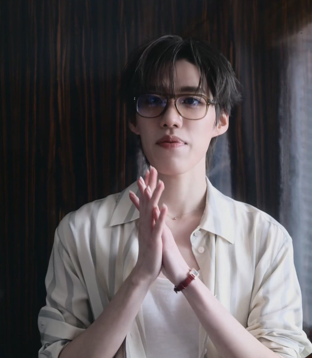 pppangml's tweet photo. ชอบเวลาพีพีแต่งตัวสีเอิร์ธโทนมากๆ คือถูกต้องทุกอย่าง คุณพีหล่อค่ดๆ อะ🫠🫶🏻 https://t.co/IqCHG0Ccr4