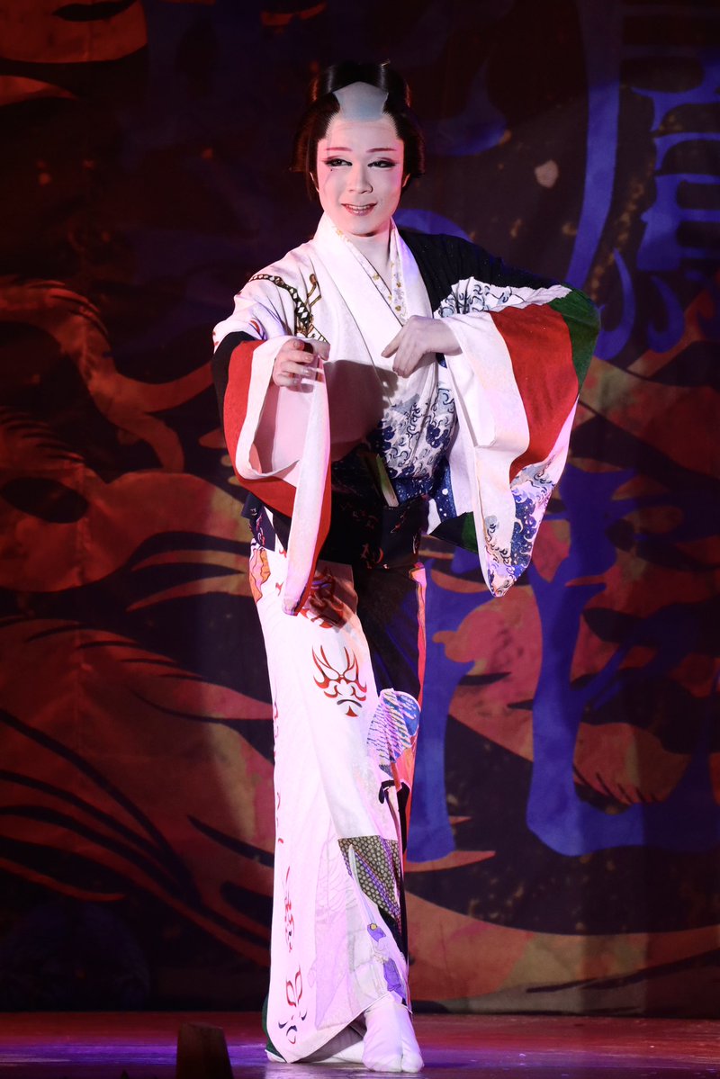 ri11ma22's tweet photo. 2026.07.07    夜の部🌙

　　💫🎋紫鳳花道誕生日公演🎋💫

      🍶🧳✨二部舞踊ショー✨🧳🍶

#御老公の湯境店
#なごみ座
#劇団美鳳　#紫鳳花道 花形㊗️ https://t.co/ITN1t6f3ak