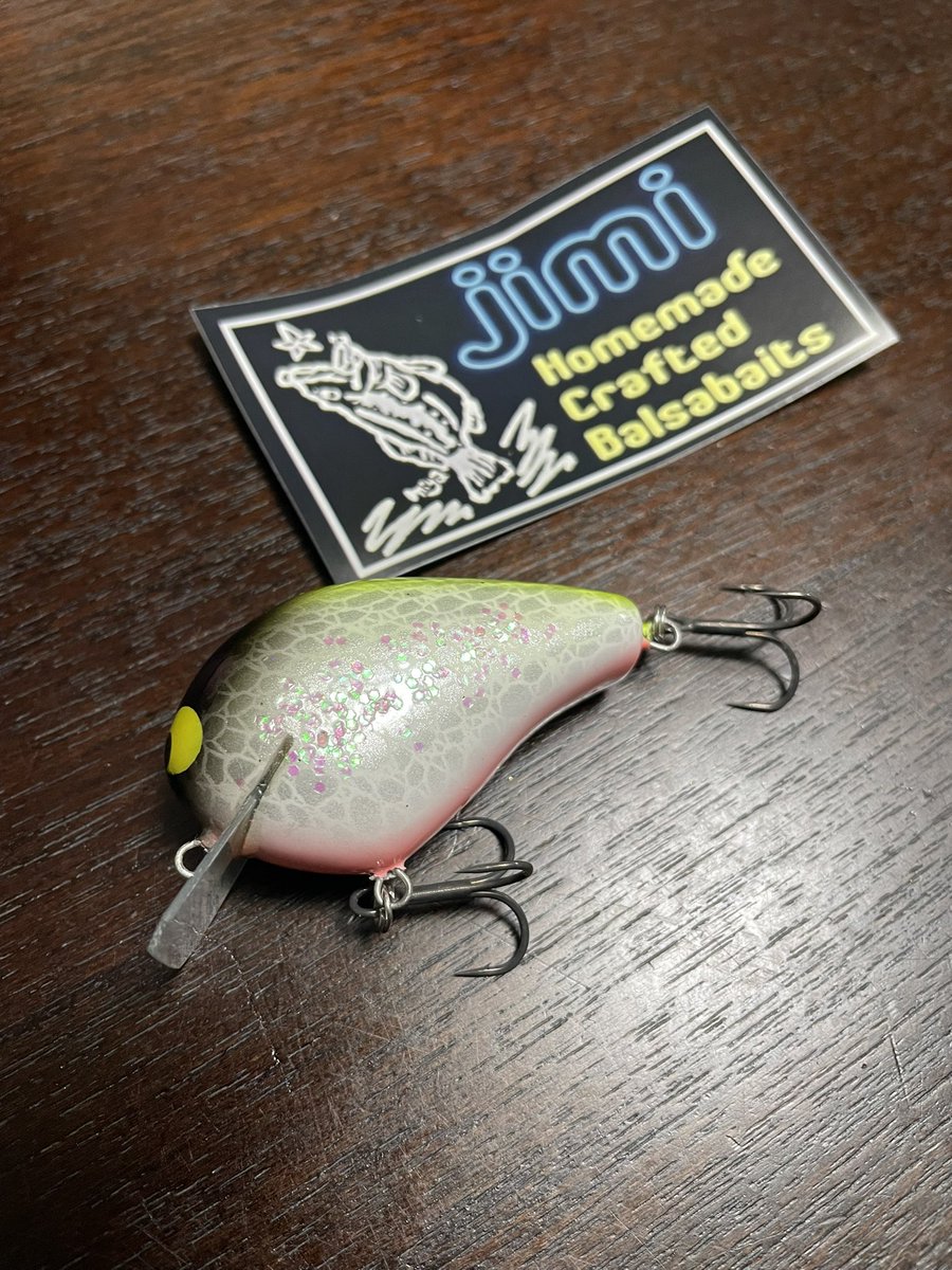 BwGpFu4SWW3p8eM's tweet photo. 仕事帰りに早速受け取りに行かせていただきますました☺️

ジミクランクさんのVooDoo！！FINELuresさんオリカラ！！

こりゃ釣れたも同然👍

#ジミクランク
#VooDoo
#FINELures
#オリカラ https://t.co/2BzcdIIMvb