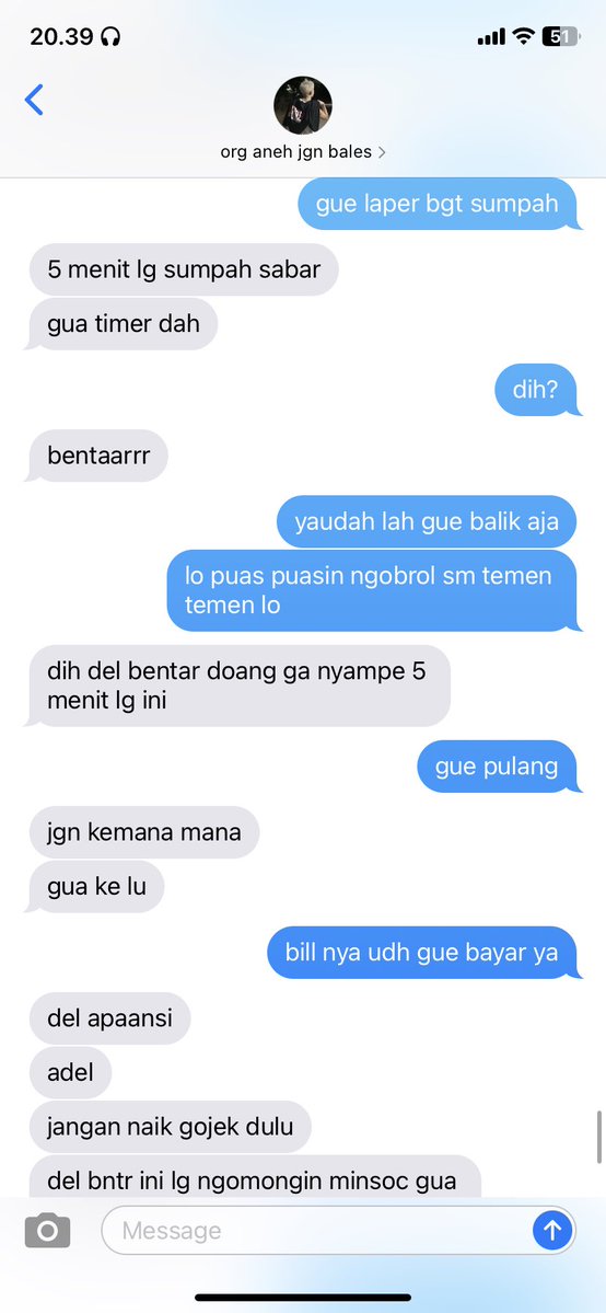 soleilitary's tweet photo. bukan siapa siapa aja belagu https://t.co/o6KMs1Mhq7