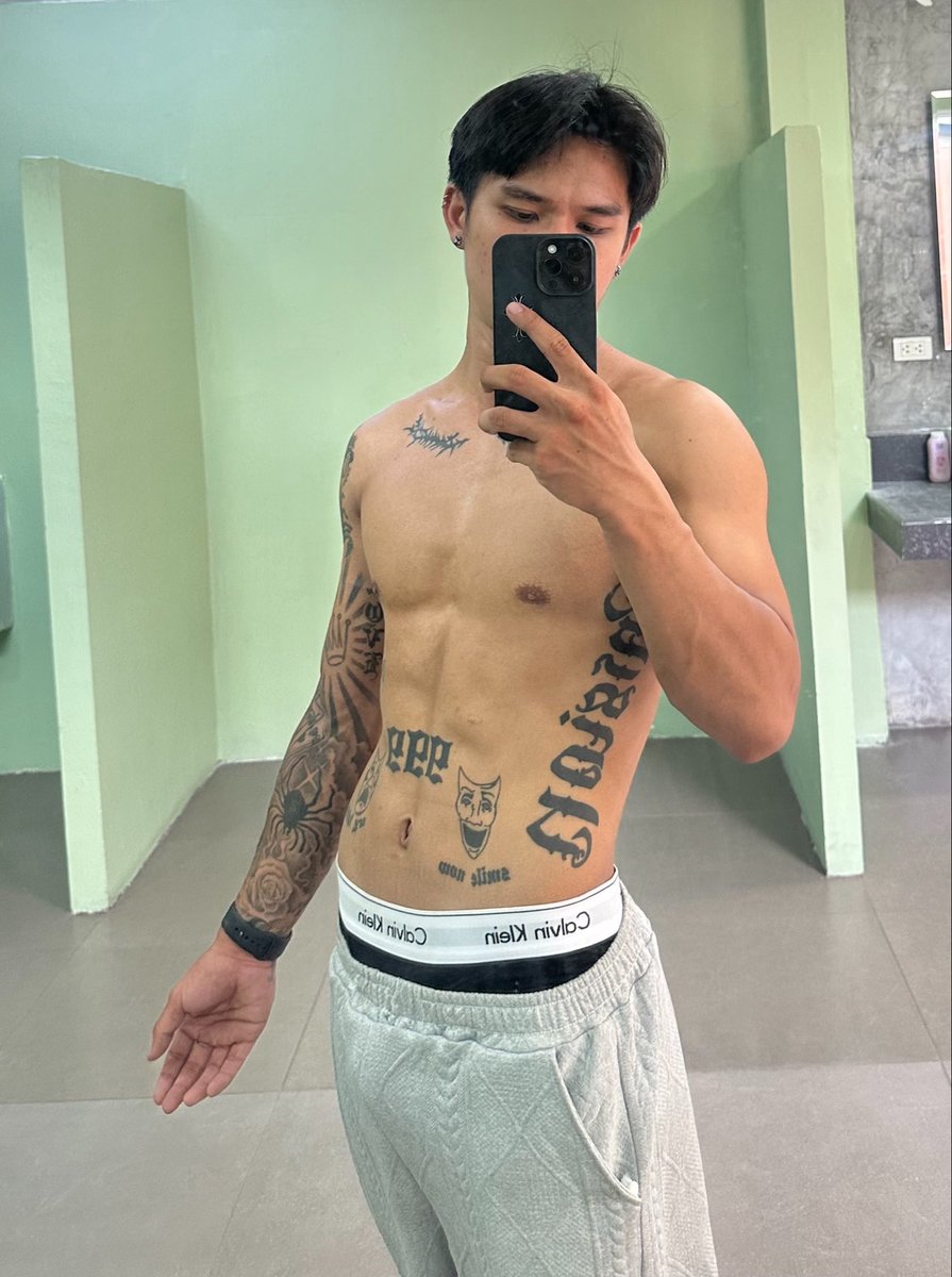 inkmanth's tweet photo. กอดอุ่นนะอุ่นในเลยหละ

📷 IG: Mikey.kst
📷 X:  siw_senaa

#หล่อสักลาย #inkmanth https://t.co/WfAv8w0TI4