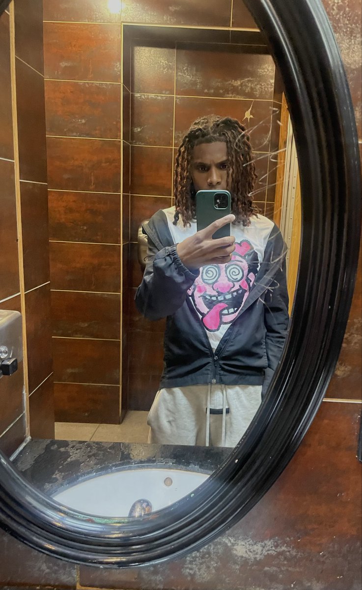 lilpwatcher's tweet photo. this app dry #phillyteen #nfs #phillylinks https://t.co/lDiCwEjRVw