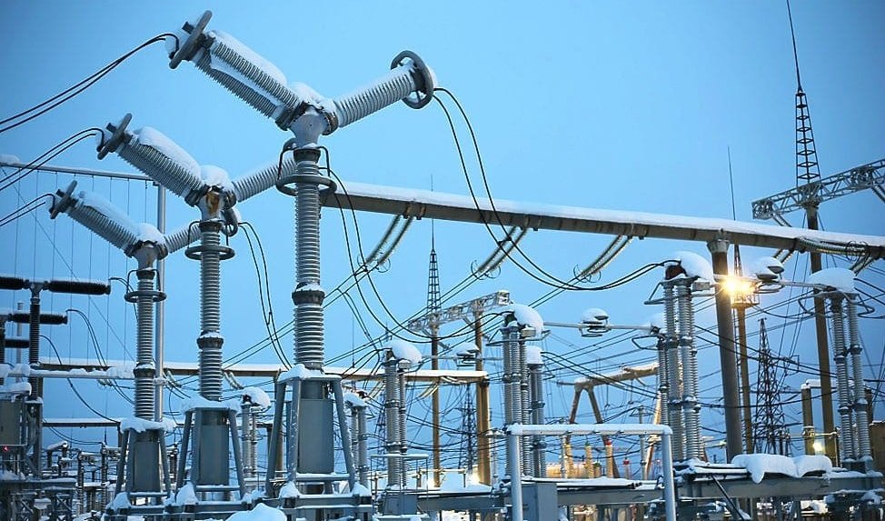 Metric_Wire1's tweet photo. ⚡ Countries with the Highest Electricity Consumption:

• 🇨🇳 China — ~10,570 TWh/year
• 🇺🇸 United States — ~4,540 TWh/year
• 🇮🇳 India — ~2,080 TWh/year
• 🇷🇺 Russia — ~1,180 TWh/year
• 🇯🇵 Japan — ~1,030 TWh/year
• 🇧🇧 Brazil — ~760 TWh/year
• 🇨🇦 Canada — ~650 TWh/year
• 🇰🇷 South Korea — ~625 TWh/year
• 🇩🇪 Germany — ~520 TWh/year
• 🇫🇷 France — ~480 TWh/year
• 🇸🇦 Saudi Arabia — ~450 TWh/year
• 🇮🇷 Iran — ~400 TWh/year
• 🇮🇩 Indonesia — ~370 TWh/year
• 🇲🇽 Mexico — ~360 TWh/year
• 🇹🇷 Turkey — ~350 TWh/year

Source: International Energy Agency (IEA), Energy Institute – Statistical Review of World Energy.