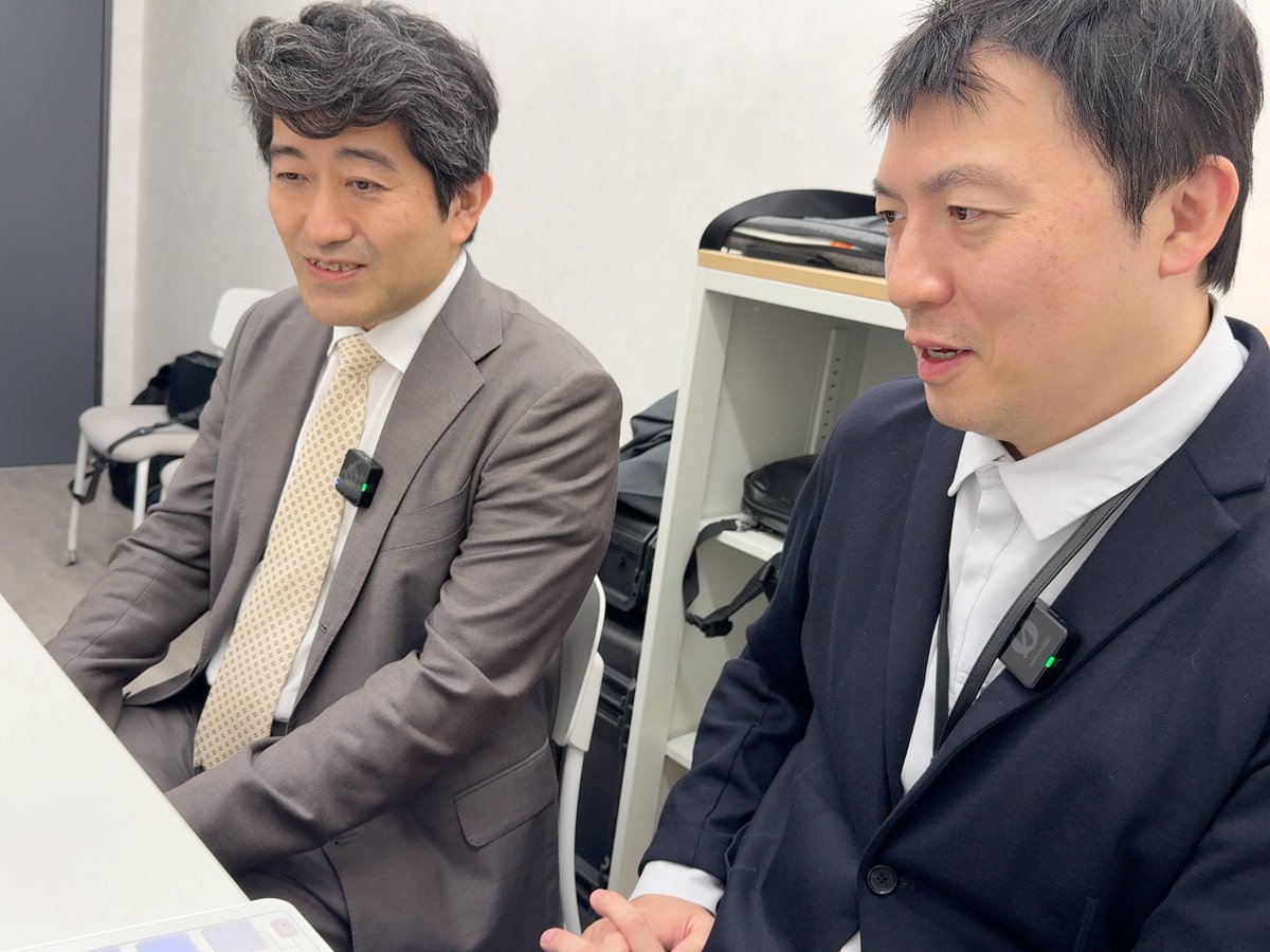 asahi_shogi's tweet photo. 岩）本日のA級順位戦、伊藤匠二冠対永瀬拓矢九段戦中継では、森内俊之九段に解説をしていただいています。 https://t.co/MNkAM0yJ3e