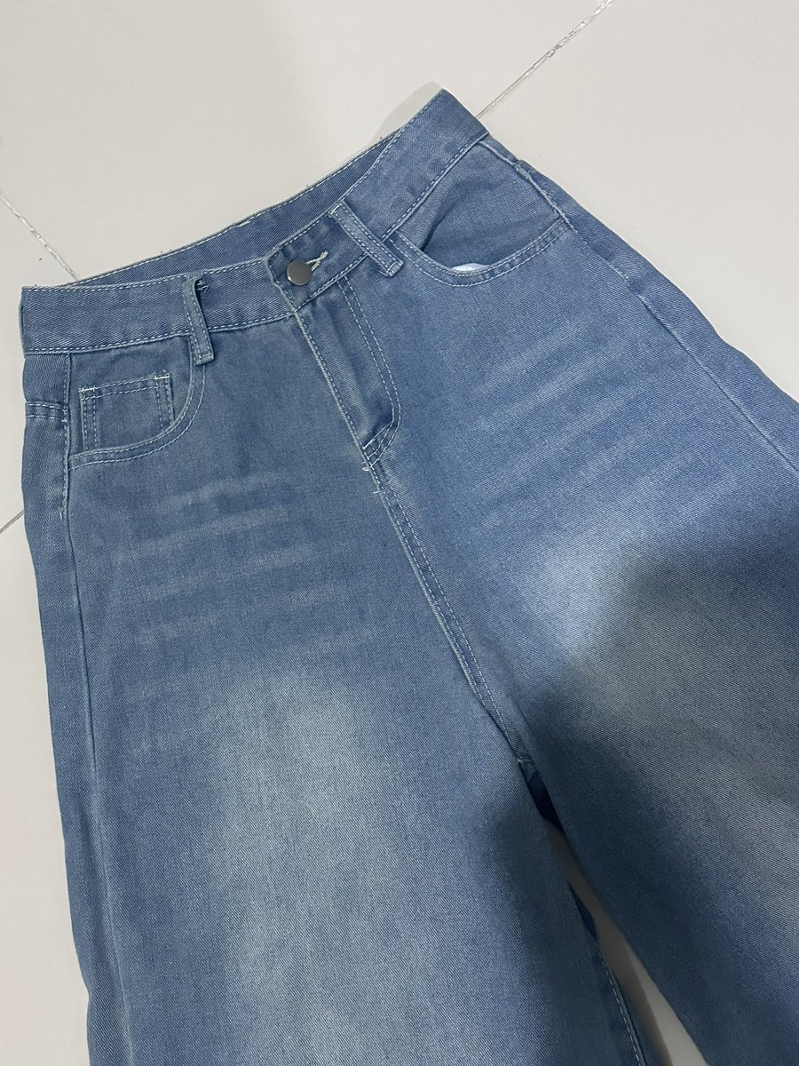 Usedbyroze's tweet photo. ส่งต่อกางเกงยีนส์ 
Size: m 27-28 สพ38 
Price 150รส 
#ส่งต่อmerge #ส่งต่อกางเกง #ส่งต่อเสื้อผ้า 
#ส่งต่อเสื้อผ้ามือสอง #เสื้อผ้ามือสอง #ส่งต่อbeming #ส่งต่อกางเกง #ส่งต่อstylist #เสื้อผ้ามือสองราคาถูก https://t.co/WKnjPJCXnU