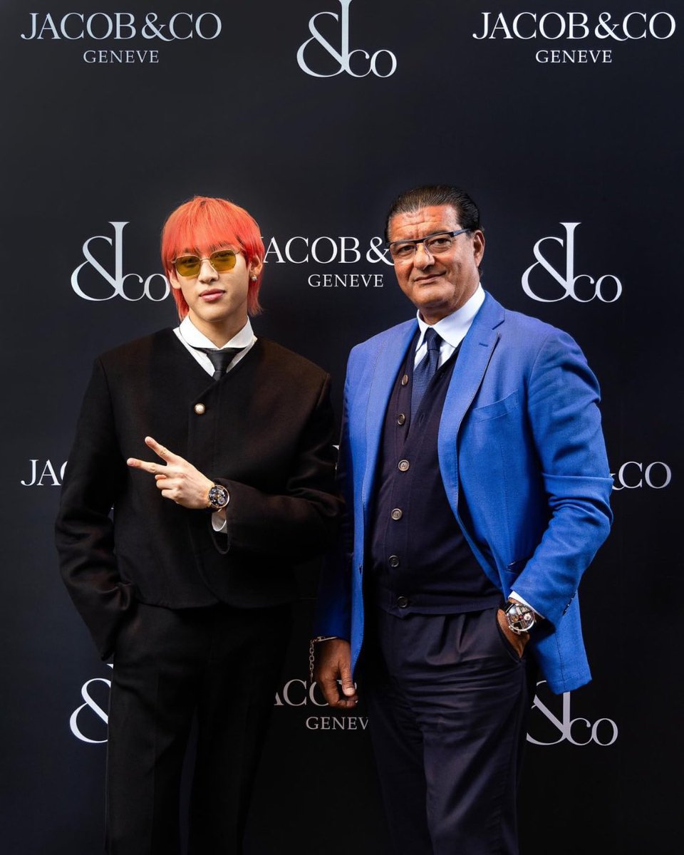 BamBamBooster's tweet photo. 260710 | ©️jacobarabo’s IG Update 

how it started VS how it’s going

#BamBamxJacobAndCo
#JacobAndCo #BamBam #뱀뱀 @BamBam1A @BAMBAMxBAMMIE 
@_Jacobandco https://t.co/06s6oU5e1r