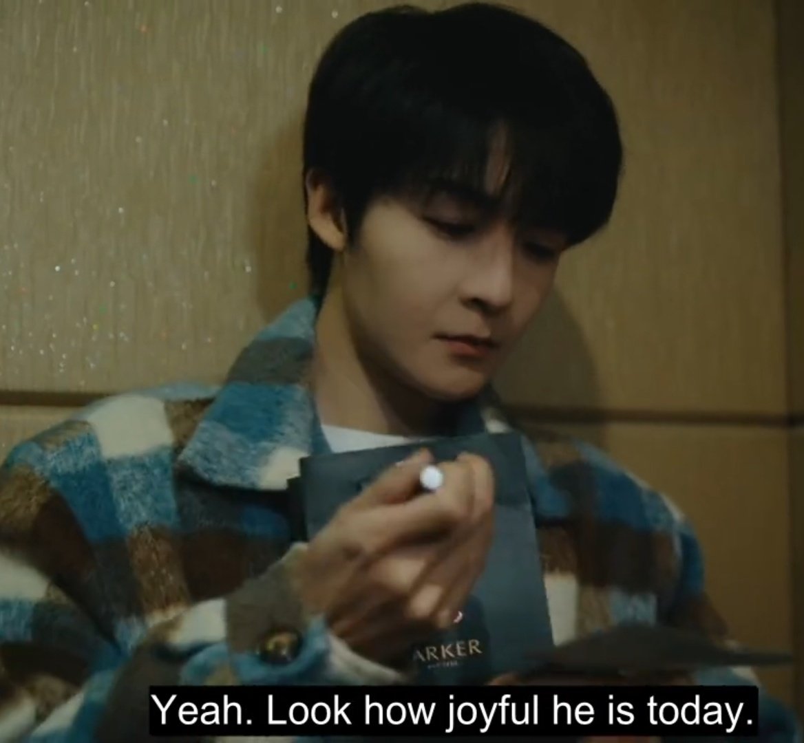 Kirarsa's tweet photo. Xiao fan aaaa pls hab some fuckn dignity  okay!! plsss 😭😭 oh my god this epsd pissed me so bad la. if i can go inside this drama i will slap everyone!!! including u fan fan!!!  ahbshshsgsgs
#bittersweetlove #hdl #cbl #bl #bldrama https://t.co/WLcMV9kslj