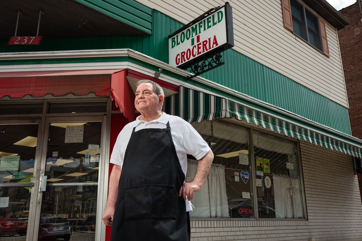 PublicSourcePA's tweet photo. Liberty Avenue shows how Bloomfield changed — and where it could go next.
https://t.co/JzSHVgTOro https://t.co/907o95WmT4