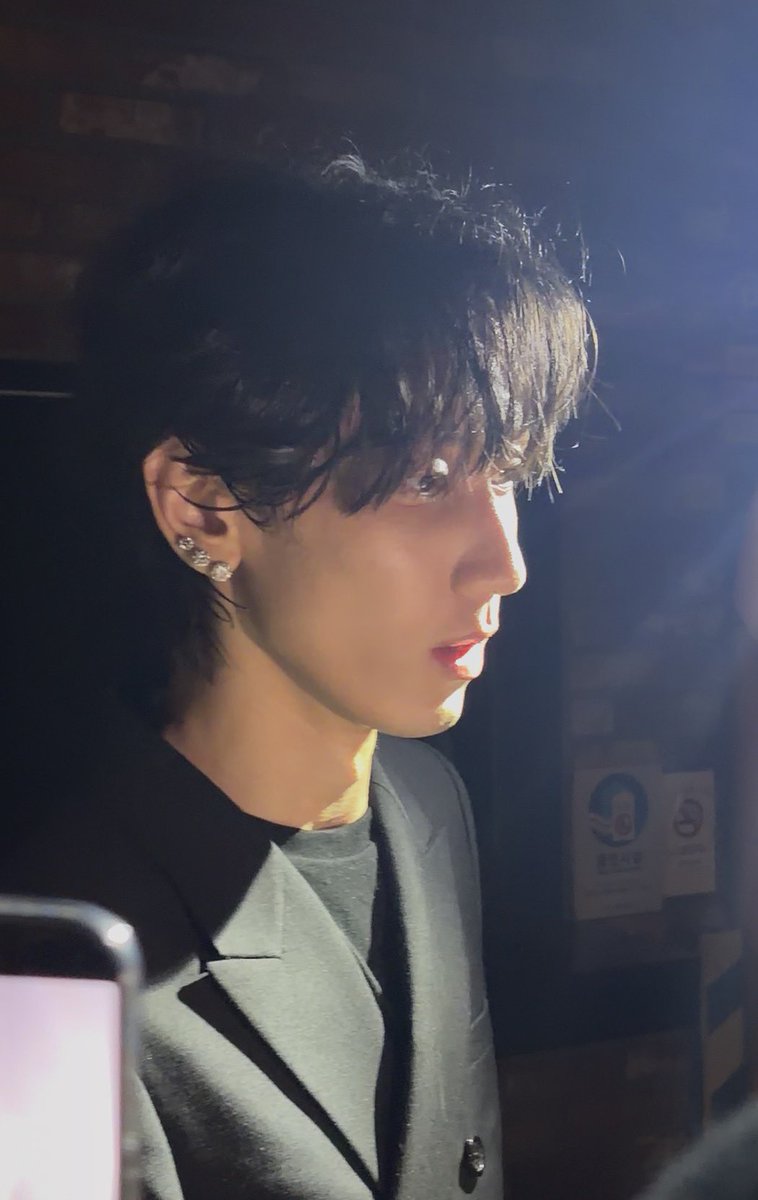 Zxxnohj's tweet photo. 아 예뻐 ㅅㅂ 
플리키뱅 얼굴 실화냐고 https://t.co/9aZYh0bNWs
