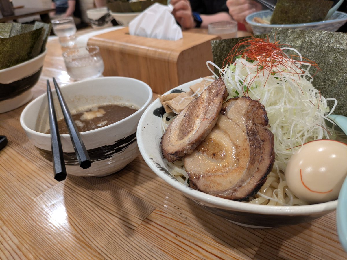 konidesu's tweet photo. 色々あった今週平日も終わりへ……
〆は蕪村で沢山食べました✨️
美味しかった～😋 https://t.co/MAy9Rf8c6j