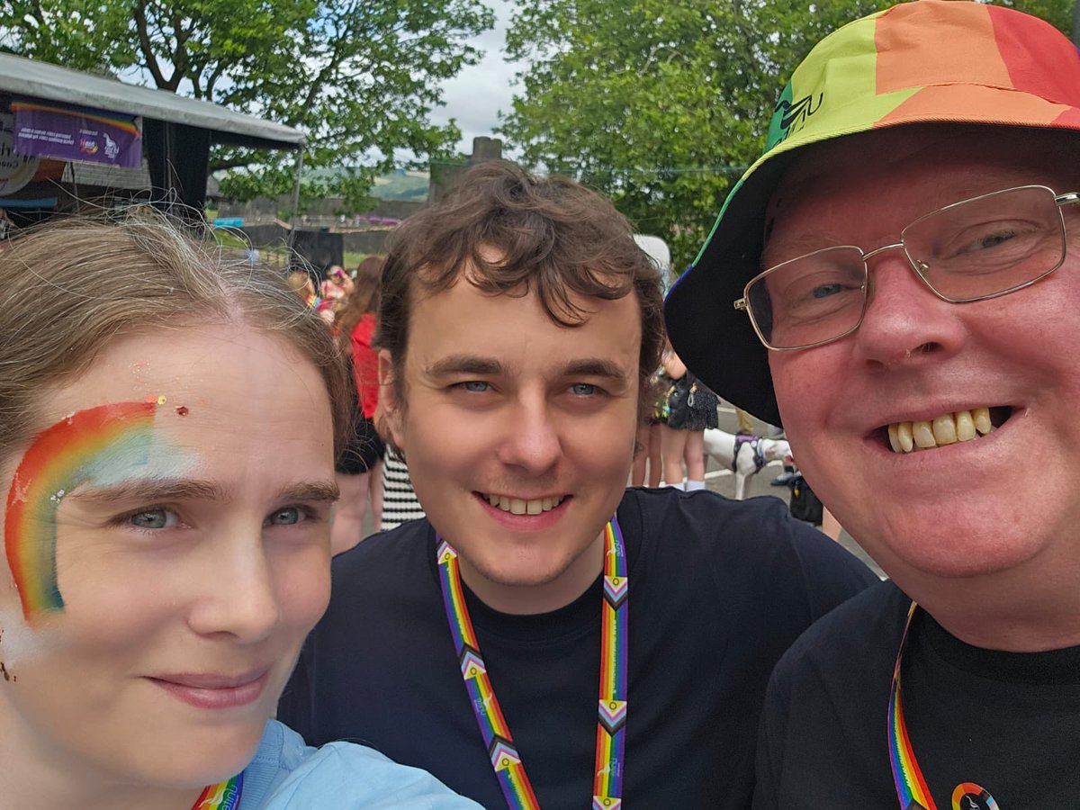 JohnAaronWilli2's tweet photo. Had a great time at Carephilly Pride. Proud of everyone at Unite who helped our Union intervention. 

Proud that Unite only sponsors Prides that are free and stands by the principle that Pride is a protest. Pride is political. 

No to rainbow capitalism. Yes to Socialism! https://t.co/XXSu5i7UKT