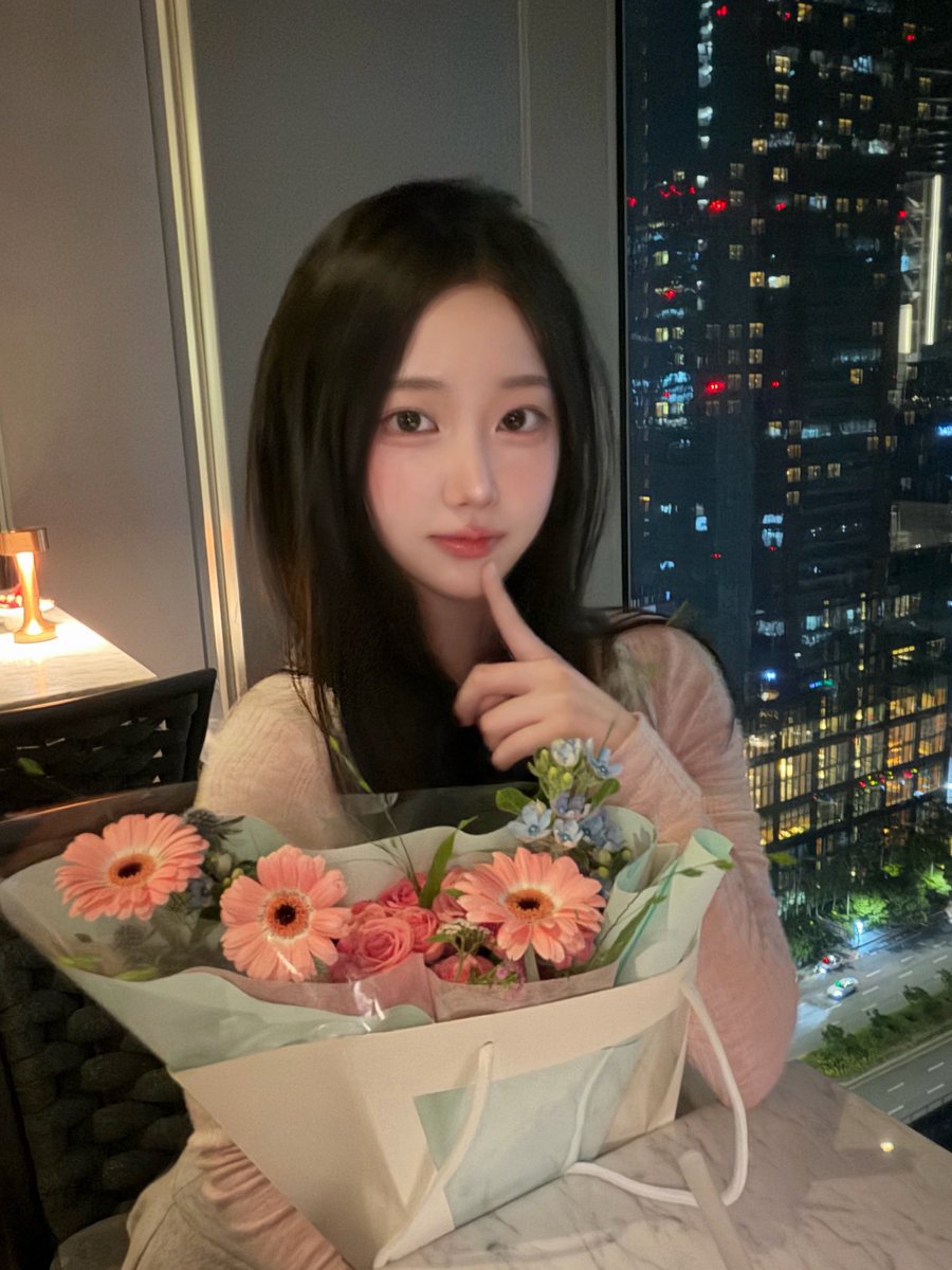 im38214390's tweet photo. #셀카 #일상 #일탈 https://t.co/srChRNTYQU