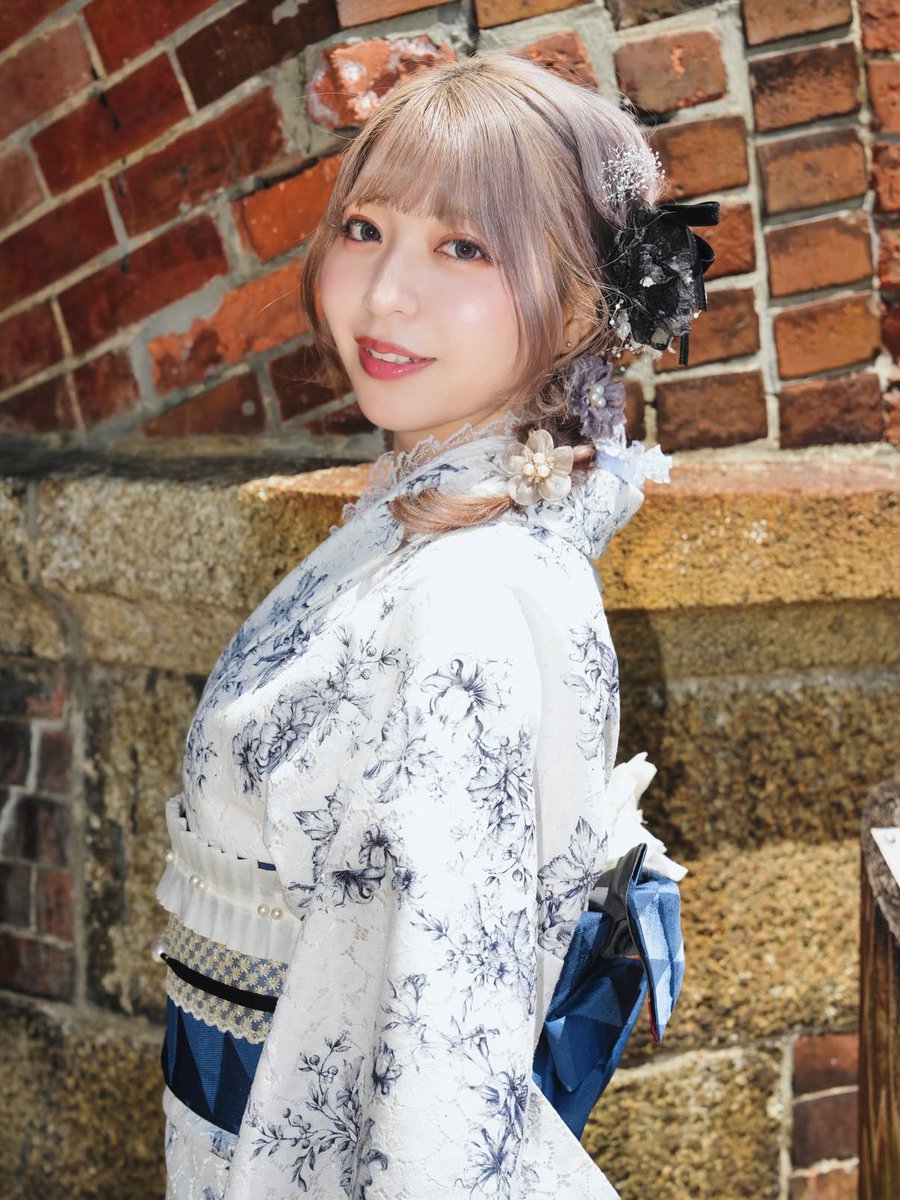 rena2023_live's tweet photo. 美少女図鑑×京都きもの町
《"旅する夏美人"決定戦2026》
7月20日(月)まで⚠️

夏といえば浴衣👘
夏の観光地 日光でも和装撮影したい☀️

写真は京都でのさつきさん撮影会⛩
レースでも甘すぎない
レトロモダンスタイルコーデ✨️
📸@OG5434 

#京都きもの町 #kimonomachi #着物 https://t.co/oXvw09l9Bp