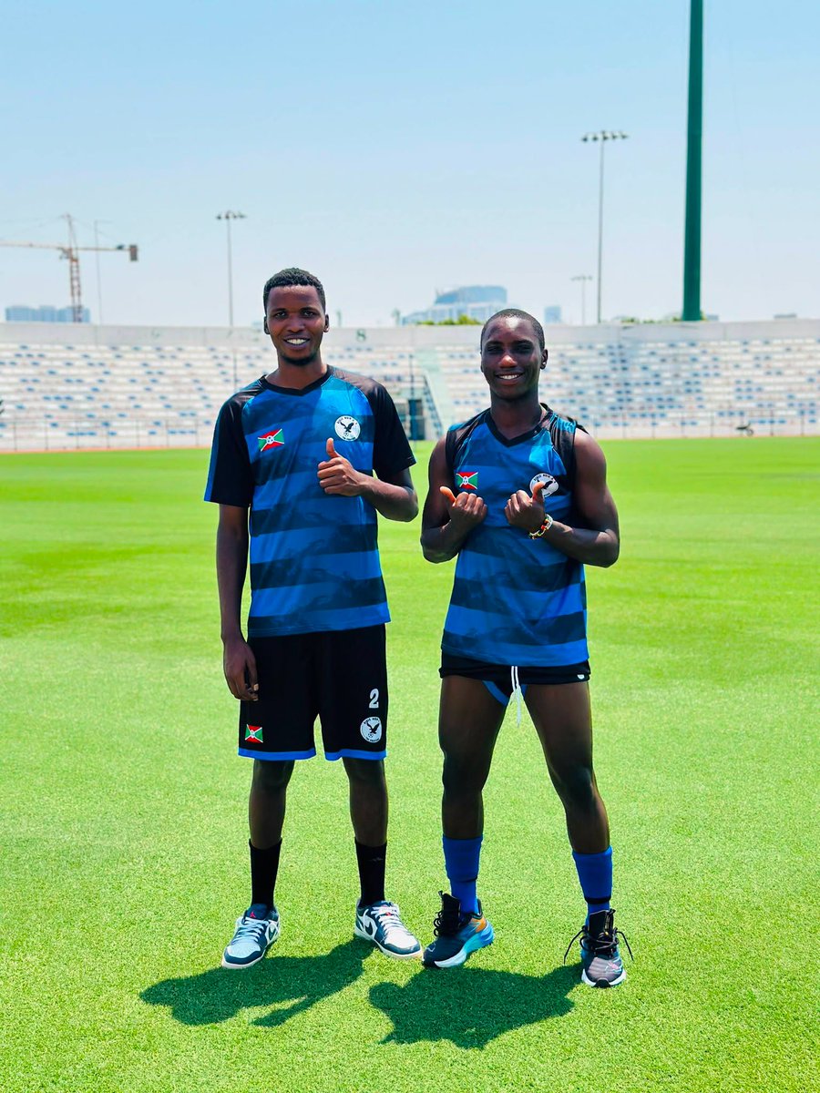 AkezaSports's tweet photo. 🔴🔵 J-30 avant le retour de la #LigueABurundi ! 

🔹Une prime historique de 75 millions de FBu contre 50 millions de FBu la saison dernière, attend le champion de la saison 2026-2027. De quoi faire monter la pression avant même le premier coup d'envoi.

🔹#Dubai , #DaresSalaam, #Bujumbura , #Ruyigi, #Kayanza … les clubs affûtent déjà leurs armes ➡️https://t.co/l0TLBTdWGN

@BurundiFF @R_Ndikuriyo @Cecafaonline @CAF_Online 
#AKEZASPORTS #Burundi #LesSportsdecheznous
