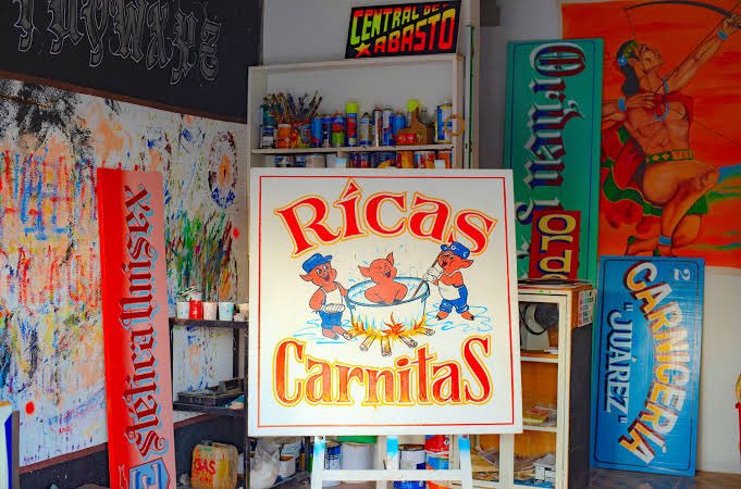 xanathgum's tweet photo. reject ai, embrace mexican rótulos https://t.co/r4MxDpG8GS