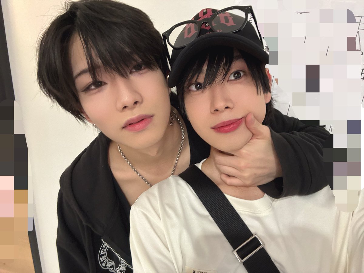 __itsuki0916's tweet photo. テニミュ全国立海公演

本日もありがとうございました！！

今日はせいやくんと📸
お稽古始まった頃にせいやくんとふうたくんとピザパーティーしたのがもう懐かしく感じる…🥹
早くまたピザ食べたい

明日はマチソワ公演です！
よろしくお願いいたします！

 #テニミュ
 #海堂薫 https://t.co/x45GtQDIeY