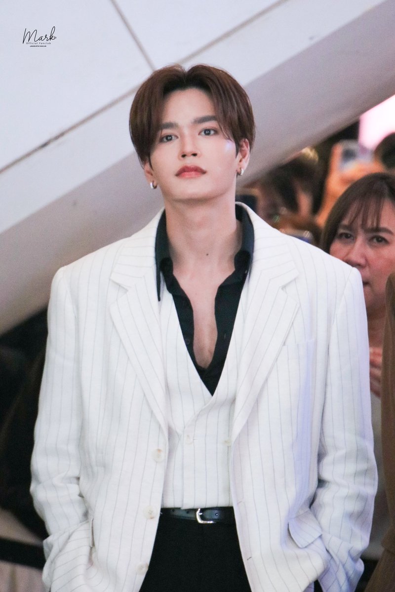 markjrtnfanclub's tweet photo. 260710 พี่จิรันมาด้วยหรอออ🤟🏻

JUNIORMARK TIMELESS BEAUTY

#JuniorMarkxMenarini
#markjrtn @Markjrtn https://t.co/s7zZLpFWYp
