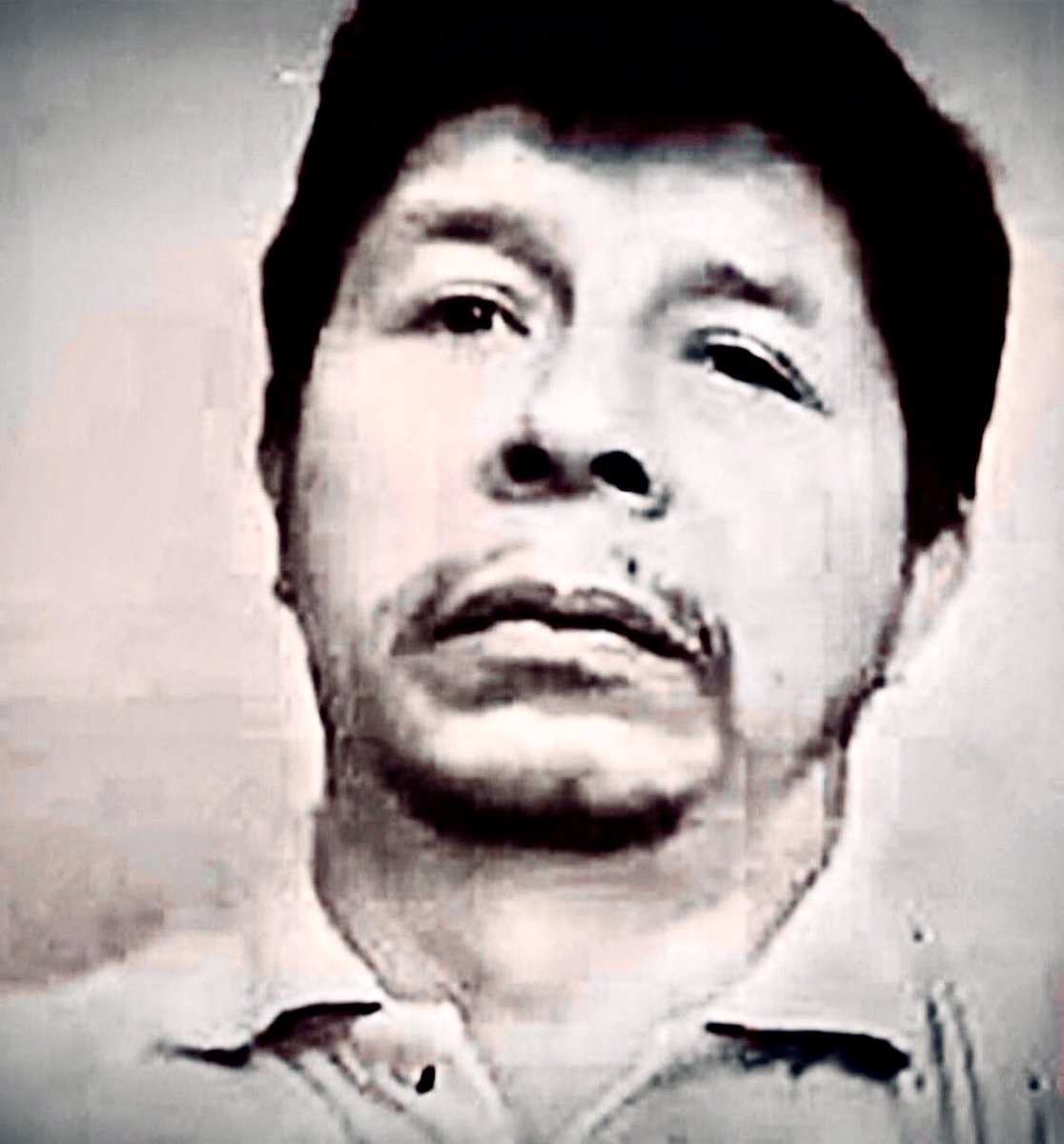 PCaterianoB's tweet photo. Desconcertante el pronunciamiento sorpresivo del grupo de juristas de la ONU, sobre la detención legal del golpista Pedro Castillo.
¿Desconocen estos abogados que la Corte Suprema @Poder_Judicial_ está llevando a cabo un juicio, en el cual el golpista Castillo, tiene el derecho de defensa garantizado.
¿Desconocen el pronunciamiento del @TC_Peru sobre la detención legal del golpista?
Censurable la acción del gobierno, por la inexistente defensa del orden democrático y constitucional.